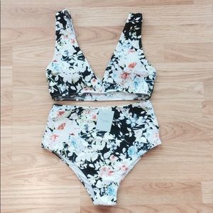 Cupshe Floral Medium Bikini High Waist NWT